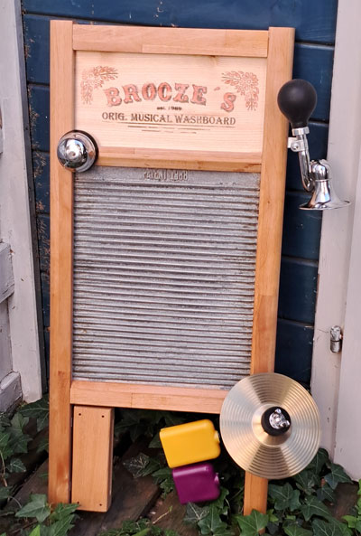 wine crate guitar
